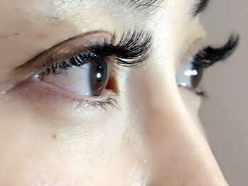 フェリーチェ(Felice)の写真/丁寧なカウンセリングで、まつ毛の状態を見極めながら施術いたします!!お気に入りの目元を綺麗にキープ◎