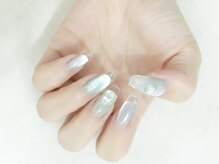 アイビー(Aivy)/透明感抜群ネイル