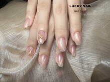 ラッキーネイル(LUCKY NAIL)/