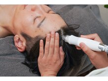 メンズ脱毛＆ヘッドスパ MEN'S with Lilina. 新横浜［ヒゲ脱毛/全身脱毛/VIO脱毛］/ハイドラ毛穴吸引洗浄　頭皮ケア