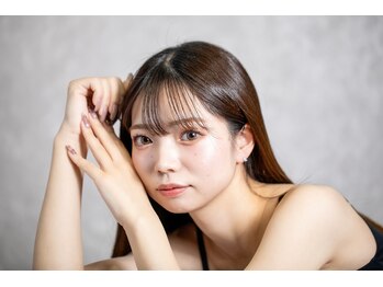 アミュー(AMYU)の写真/時短で叶う！同時施術ができるサロン☆2つ同時であっとゆう間に☆まつパ・マツエク・アイブロウ×ネイル◎