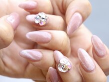 ネイルサロン ドルチェネイル 柏店(Dolce.Nail)/☆マグネット＆キラキラビジュー