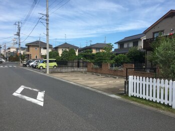 ドールアネックス/【駐車場】月吉町18-13