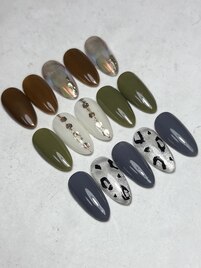 シンプルコース秋ネイル