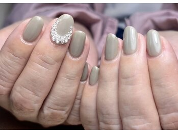 シス 福岡市南区高宮店(Sis)/ダイヤモンドネイル/32石