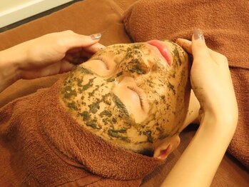 レヴール(reveur)/ハーブピーリング※皮むけあり