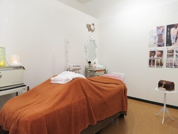 フェイシャル専門サロン サロン ド ウイッシュ/丸亀サロン施術部屋（VIP）
