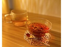 内なる回復の雰囲気（施術の後は選べるTeaで無になる時間をもう少しだけ）