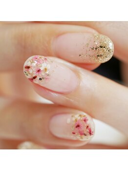 エムズビューティーサロン 新小岩店(M's)/レースフラワーの押し花ネイル