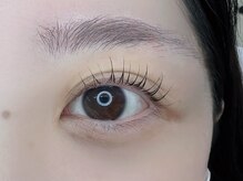 《パリジェンヌ》くせ毛・まっすぐ上向き・逆さまつ毛も解消☆ぱっちりまつげに！