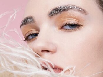 エルアンドエイト(L&8)