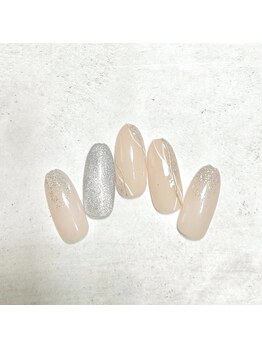 ミュナ(myuna)/ミラーうねうねネイル