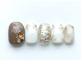 4月キャンペーンネイル