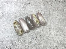 プリュム(Plume)/☆ひまわりネイル