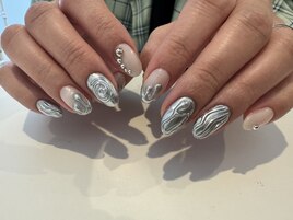 メタリックネイル