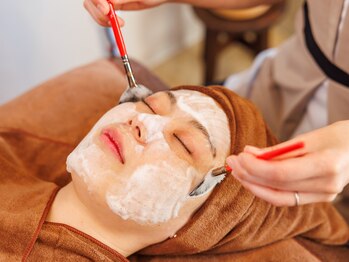 リフロ 勝田台(Rifuro)の写真/透明感を底上げする韓国肌管理｜毛穴・くすみ・シミへ徹底アプローチ！毛穴・ララピール・ハーブピーリング