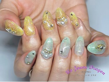 アン ジョーヌドラゴ/【自爪ネイル】アシメカラー