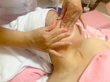 美容健康養生館 上野御徒町店/すぐに効果がわかる、小顔テク