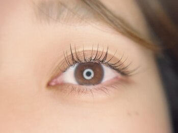 ナッティ(natti)の写真/【話題のLEDエクステ☆フラットラッシュ100本＋美容液コーティング ¥6500】理想の目元を叶えるならnattiへ*