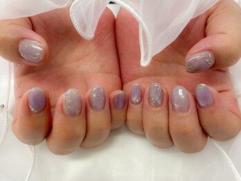 ワンハンドレッドプラス 大鳥居店(100+)の写真/華やかさと可愛らしさを指先に♪あなたの個性を引き立てるネイルを、心を込めてお届けします☆