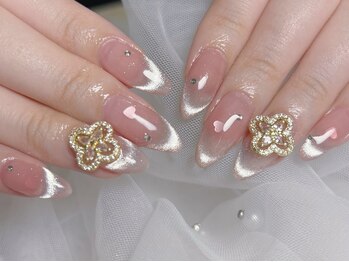 リーフ(Leaf)の写真/高技術×低価格!シンプルだけど可愛いネイルがお得に♪指先を綺麗に見せてくれる色やデザインをご提案♪