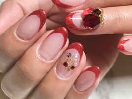 赤フレンチネイル