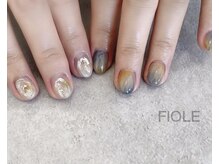 フィオル(FIOLE)/アシンメトリーネイル♪