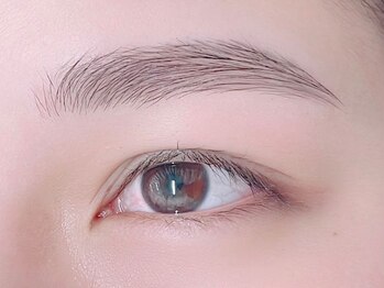 クレアラルーチェ 熊本玉名店(Crea la Luce)の写真/理想の眉へ☆【美眉アイブロウwax￥4200】【眉×パリジェンヌ¥8500】間引きで垢抜け♪
