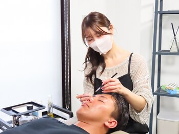 メンズ眉毛サロン EN BROW 六本木店【メンズアイブロウ/まつげパーマ/肌ピーリング】/施術写貞