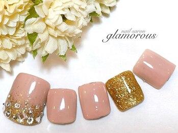 ネイルグラマラス 西新井店/《フットネイル》上品ネイル