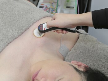 マカナ接骨院(Makana接骨院)/デコルテ周りの美容電療