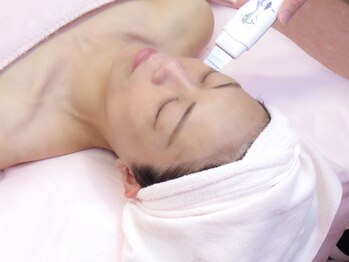 ディオーネ 長野東口店(Dione)/フェイシャル毛穴洗浄コース