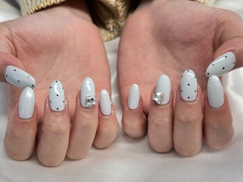 ユム(ym)/定額¥6500