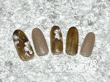 ミオリィ(meoli)/フラワーアート+ワンカラー 