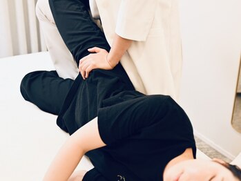 ソルナ ショウナン(Soluna SHONAN)の写真/【デスクワークや立ち仕事で腰がつらい方必見★】知識と経験豊富な凄腕スタッフがお悩みに徹底アプローチ！