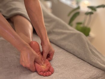 サロンドカラン(Salon de Calin)/疲れた足裏柔らかくしていきます