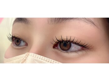 ユユサロン(youyu salon)/束感フラットラッシュ/束感LED