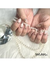 エムエム(mm.)/ワンホン&ちゅるん¥4980