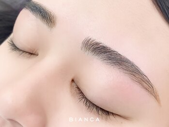 ビアンカ アイラッシュサロン 大宮店(Bianca)の写真/垢抜けへの近道は眉毛から★人気のハリウッドブロウリフトやまつげパーマとSETも◎2回目以降は更にお得!