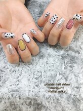 プライベート ネイルサロン マーマ(murmur)/牛柄デザイン