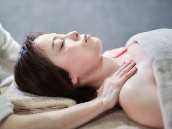 スイウ 江戸川橋店(SUiU)の写真/オイルケア&ボディケア,２種類のボディメニューをご用意!オールハンド施術が当店人気![江戸川橋/個室]