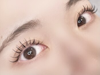 イロ(iro)/まつげパーマ+バインドロック