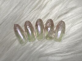 ガーリーネイル