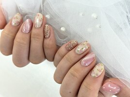 【森】レトロなバラネイル