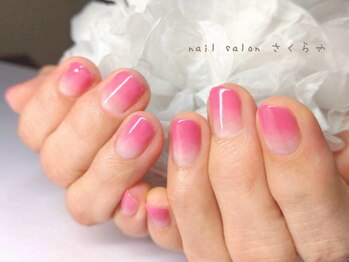さくらや/ビビットピンクの小悪魔ネイル♪