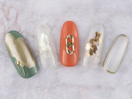 ゴールドメタリックネイル