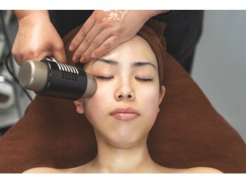 りりぃべる/血流促進！キュッと小顔矯正♪