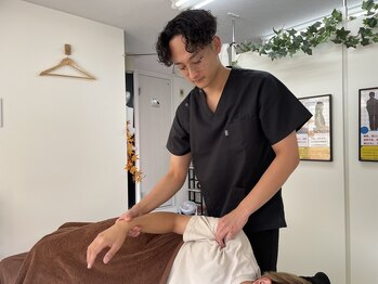 ナオル整体 池袋院(NAORU整体)/肩のコリも改善♪【池袋 整体】