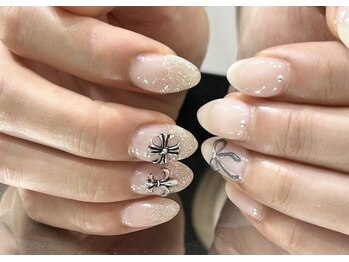 エミュレ(emure.)/甘辛ネイル