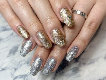 ヘアーアンドネイル ルシア(Hair&Nail Lucia)/キラキラフラッシュネイル！